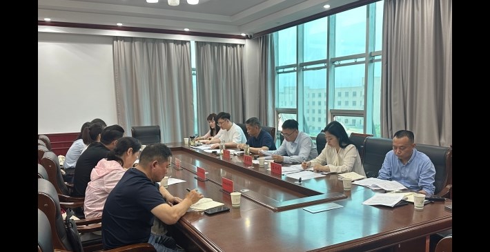 区纪委监委联合区民政局召开适老化改造专题会议